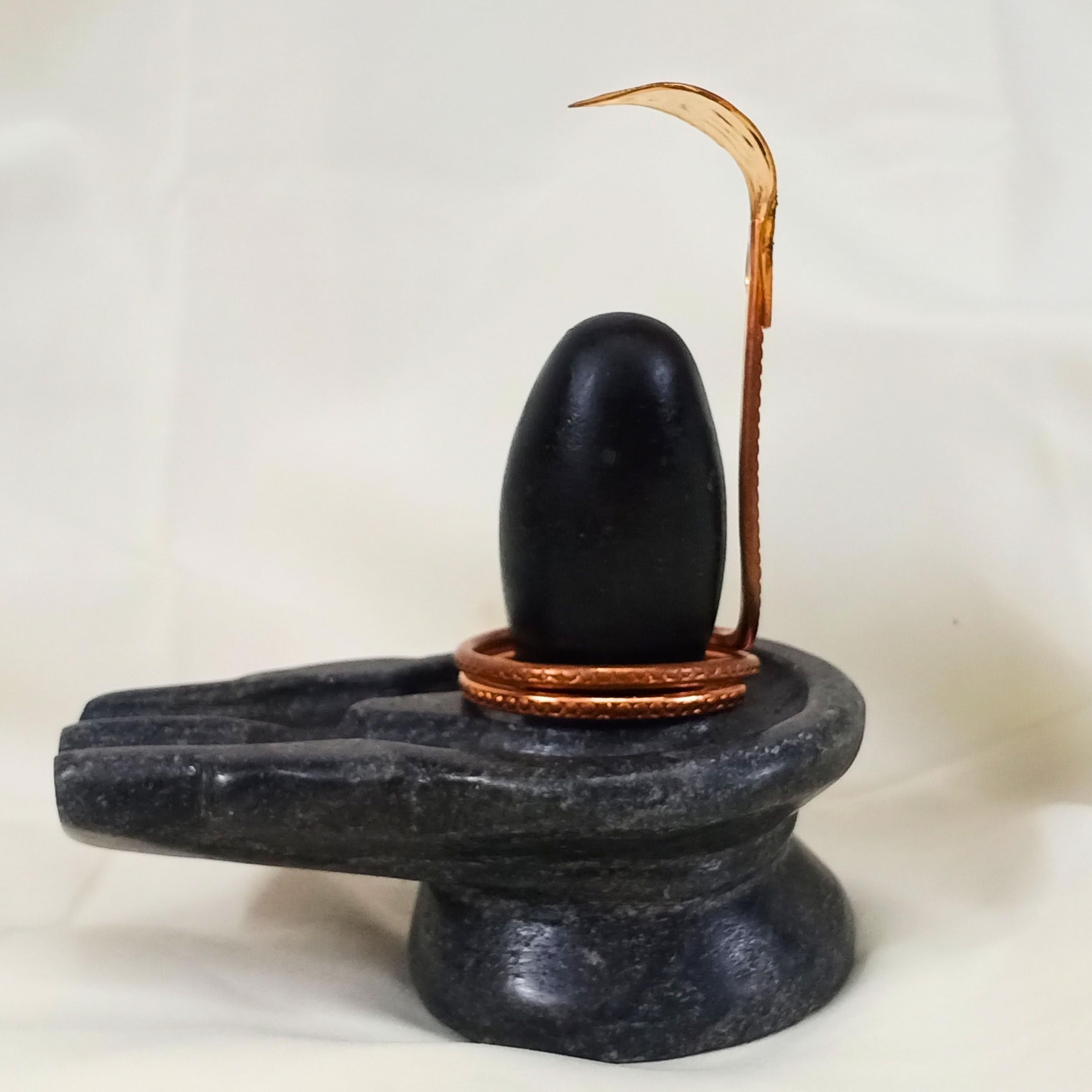 Shiva Lingam and Trishul シヴァ インド Amazon.com: 2.5