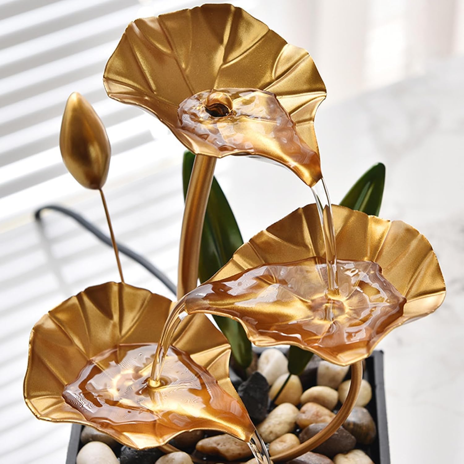 Tabletop Fountain USB Powered Small Waterfall with Rocks Relaxation Creative Fountains Desktop Waterfall Decoration Mini Fountain Ornament for Table Office Bedroom Decor