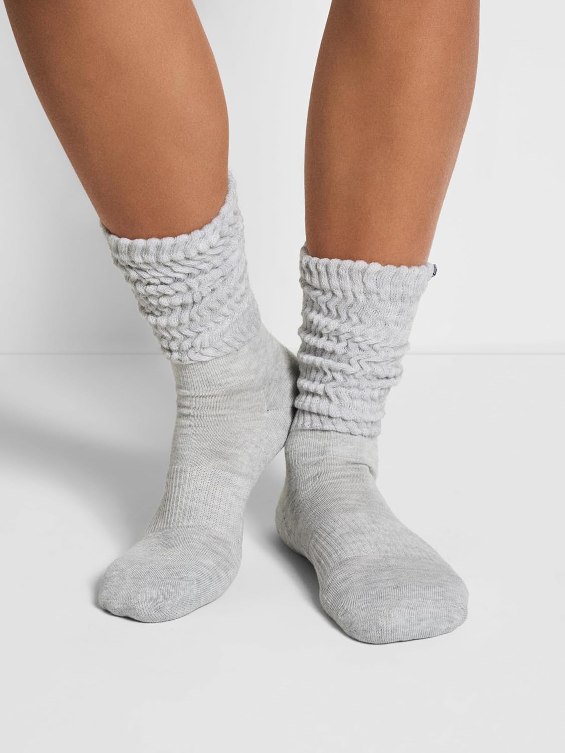 DKNY womens 3 Pack Slouch Crew Socks - Image 2