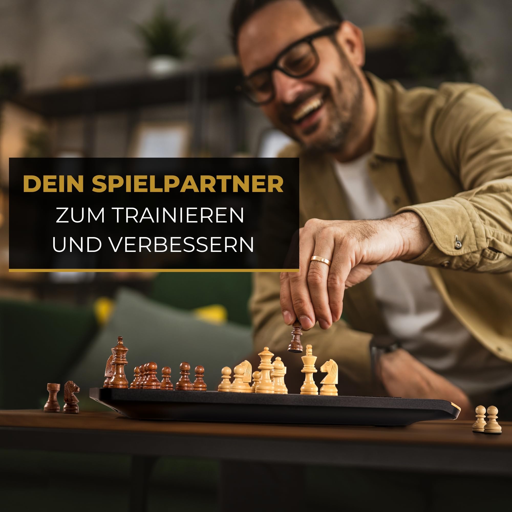 MILLENNIUM ChessGenius Pro Wood Edition Schachcomputer – Edle Holzoptik mit Echtholzfiguren, benutzerfreundliche Bedienung, mobil und vielseitig, ideal für Hobbyspieler mit KI-Lernfunktionen