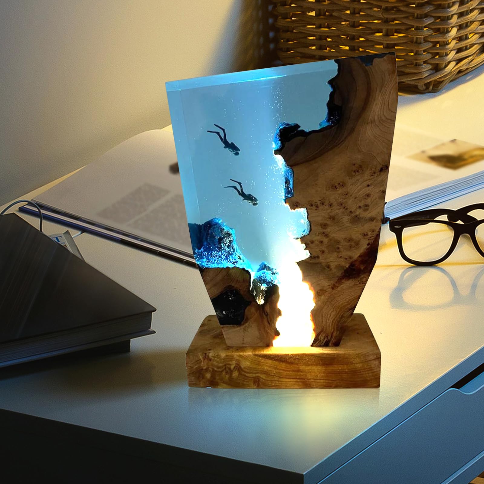Lámpara de resina oceánica 3D, lámpara de mesa hecha a mano de madera y resina, objetos de arte con conexión USB para decoración del hogar y la oficina, idea de regalo para buzos para cumpleaños o