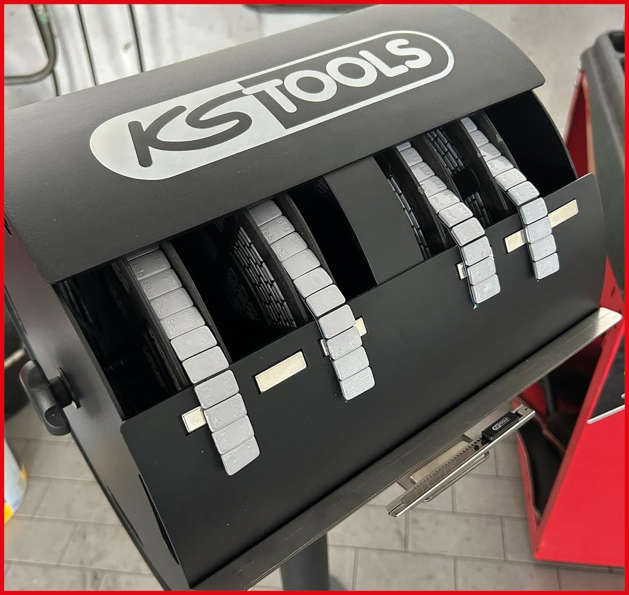 KS Tools 800.0105 Halter für Klebegewichterollen mit Standfuß