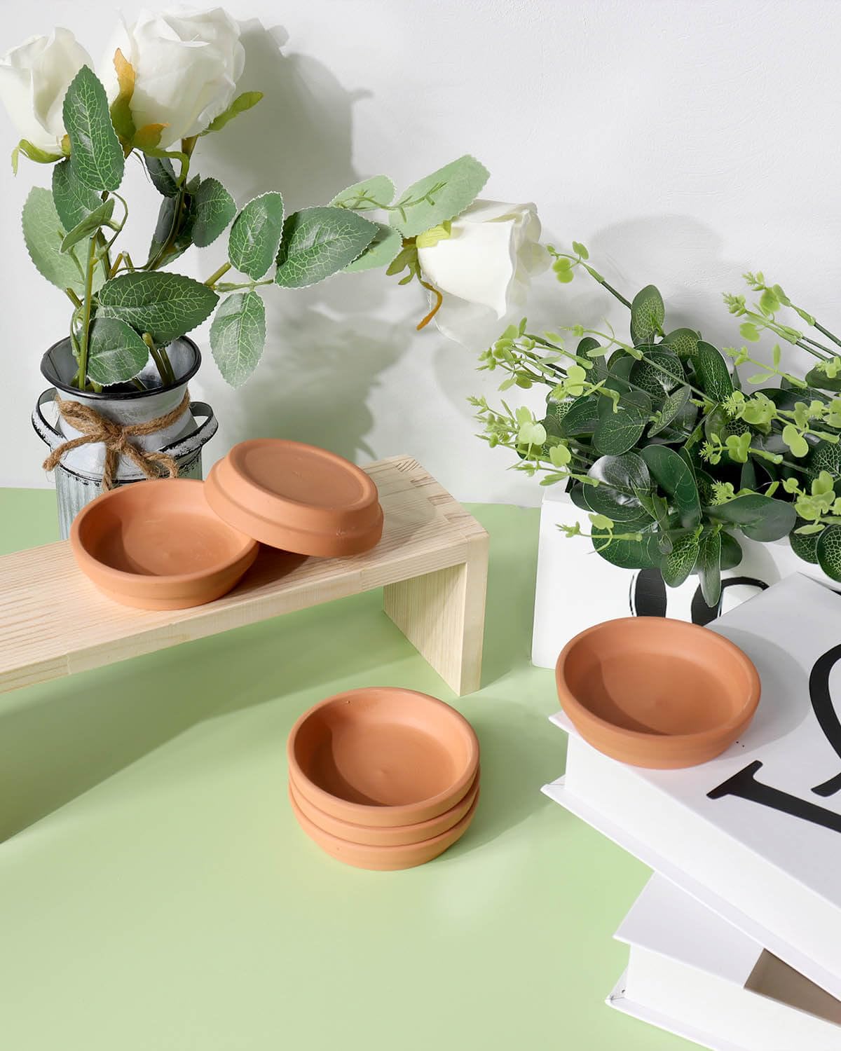 vensovo Sottovasi per piante in terracotta da 7,6 cm, 12 mini piattini per piante da interno ed esterno, piccoli vassoi in argilla, perfetti per vasi da fiori da 5 cm e 6,3 cm