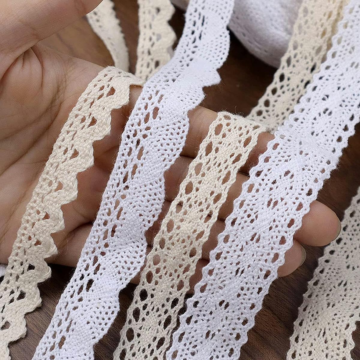 6 Rotoli Di Pizzo Bianco Per Cucito – Nastro Vintage Uncinetto Largo 1,5 Cm – 30m Totali Per Decorazioni Fai Da Te - 3