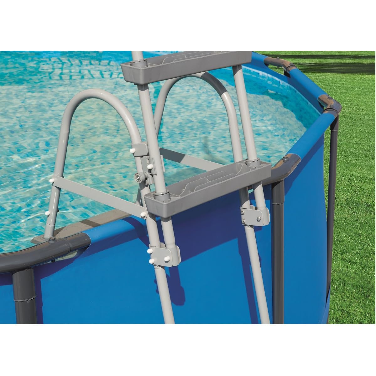 Bestway Flowclear™ 42"/1.07m Safety Pool Ladder