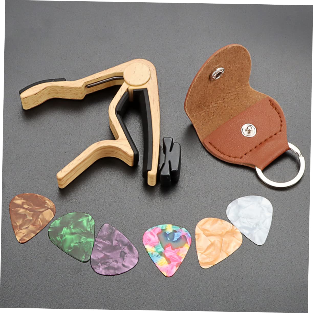 Toyvian 4 zestawy kostki do gitary kapodaster, stroik, gitara, kapodaster, breloczek, ukulele, kapodaster, mandolina, kapodaster, gitara, gitara, gitara, gitara, gitara, gitara, gitara, gitara,
