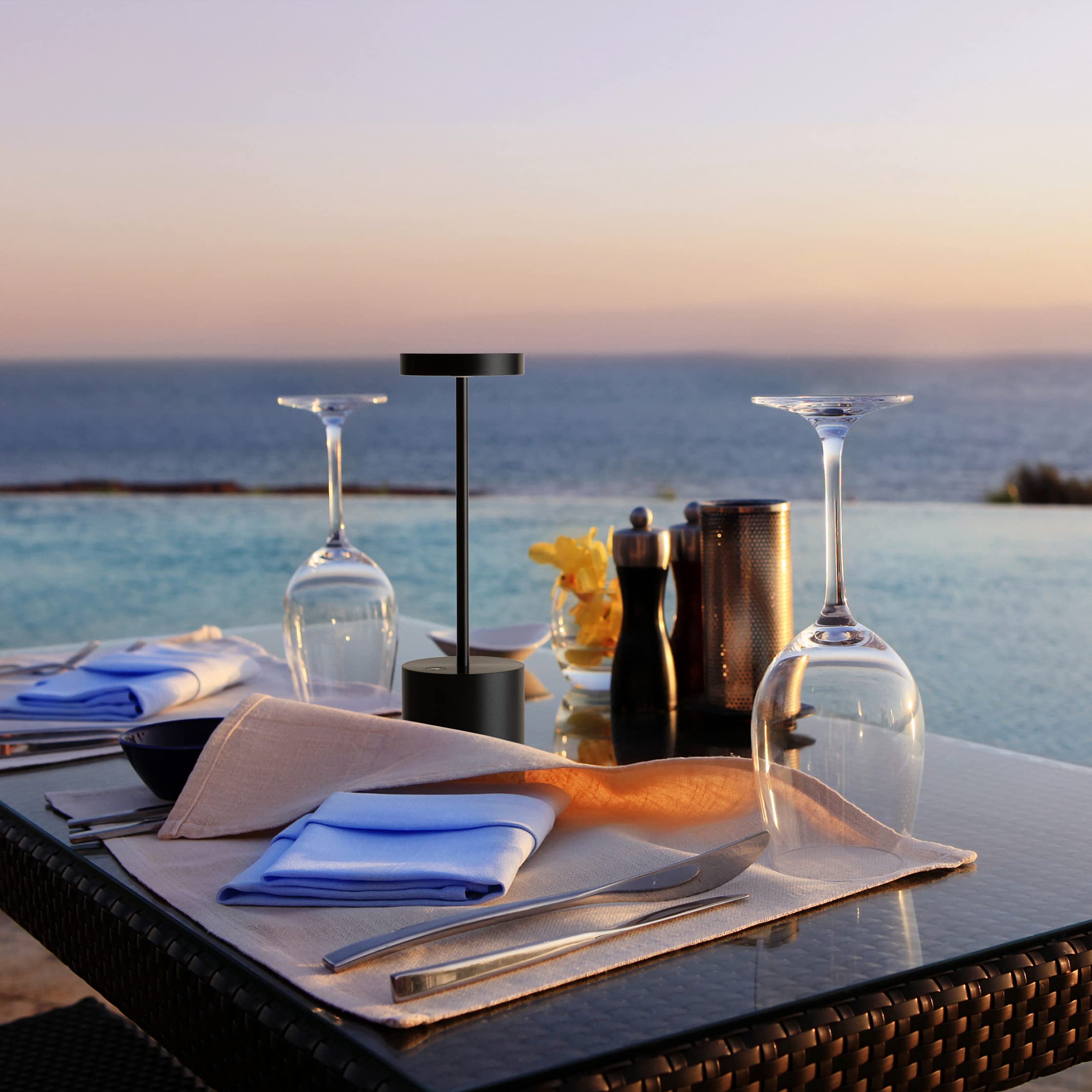 HYMZP 2 pezzi Lampada da Tavolo Senza Fili,5000mAh Ricaricabile LED Lampada da Tavolo,Dimmerabile, Luce per Ristorante/Interno/Esterno-Nero