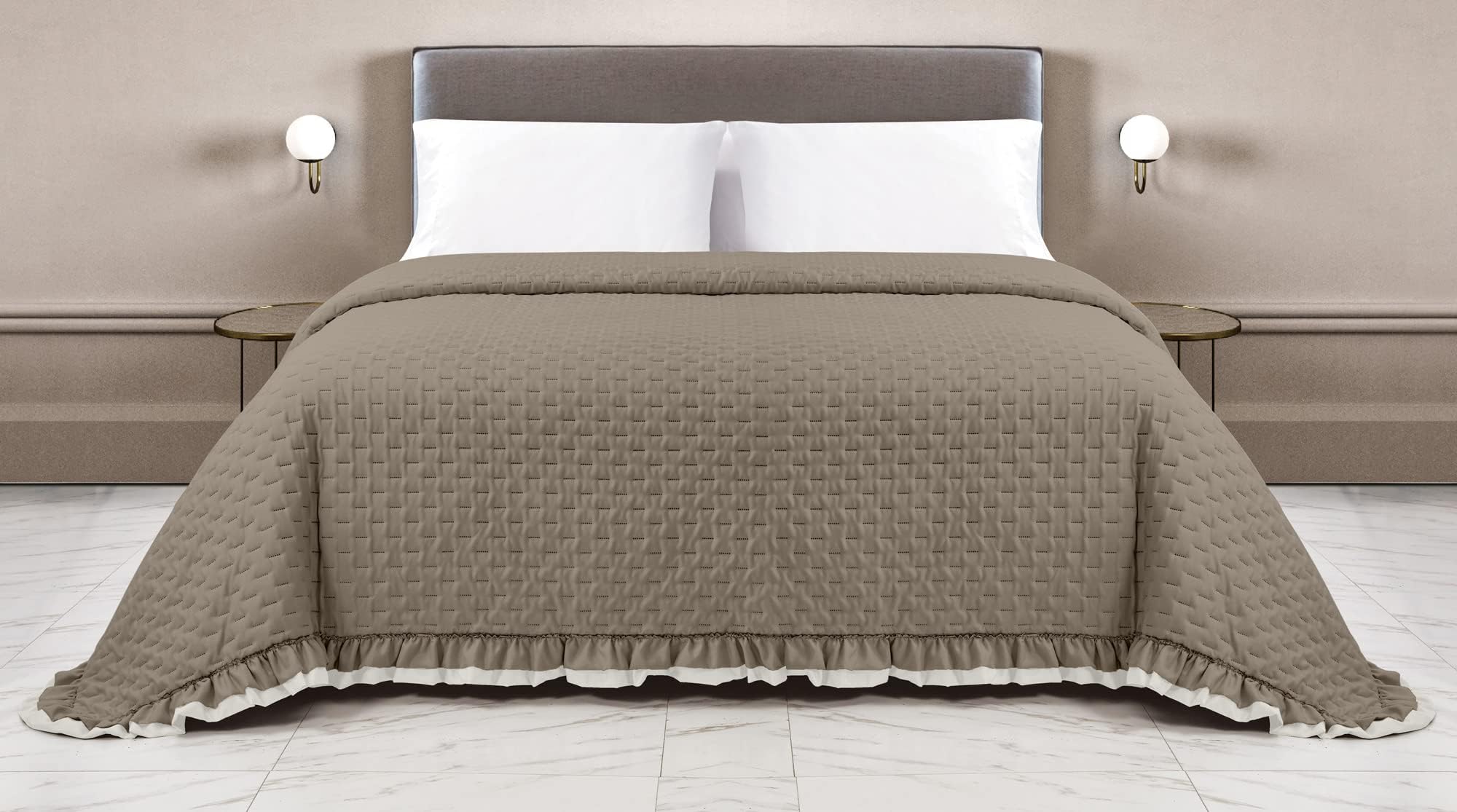 Copriletto Trapuntato Matrimoniale 250x250 Cm - Microfibra Anallergica Con Bordo Frill - Foto 3