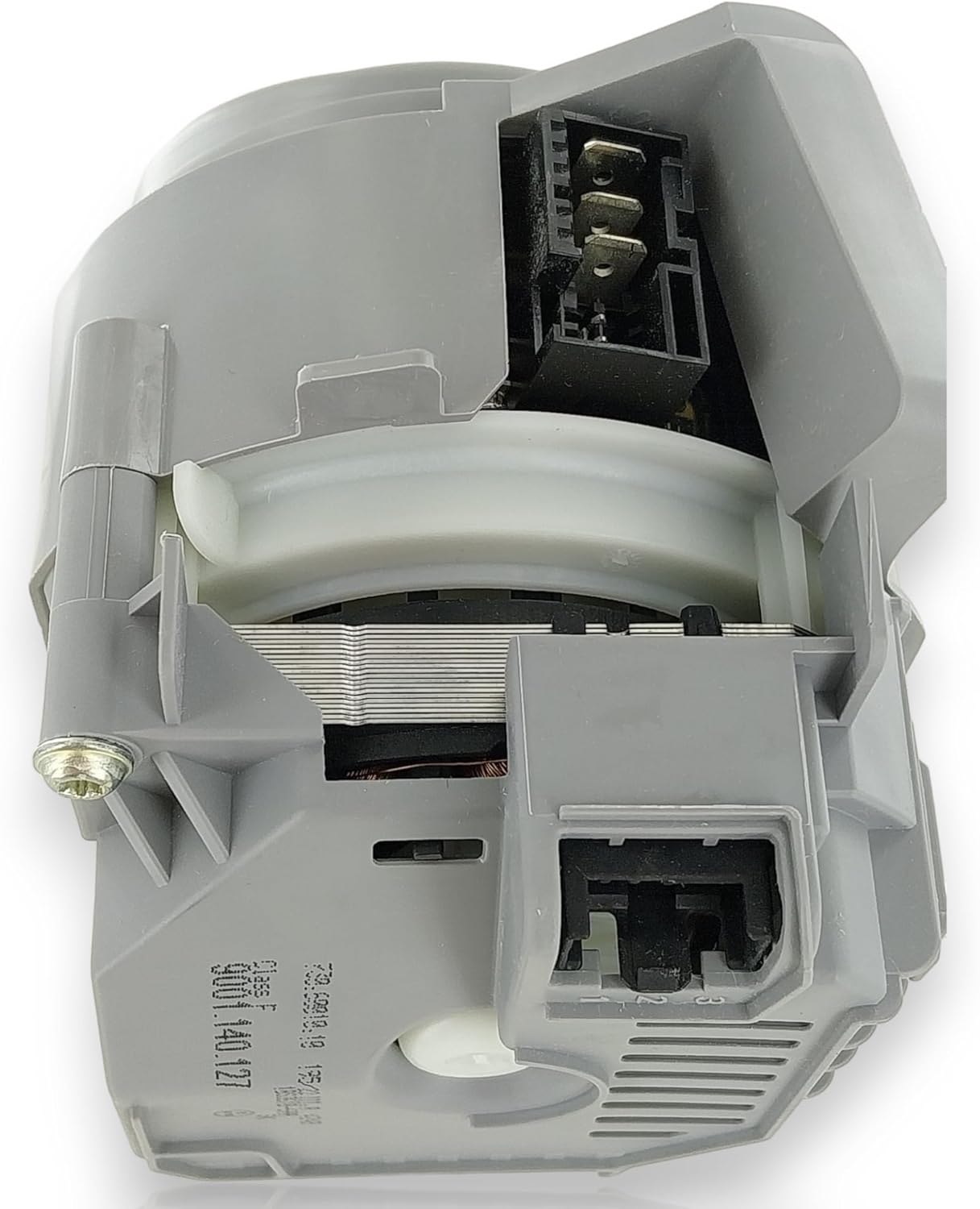 DL-pro Heating Pump, close-up of electrical connections