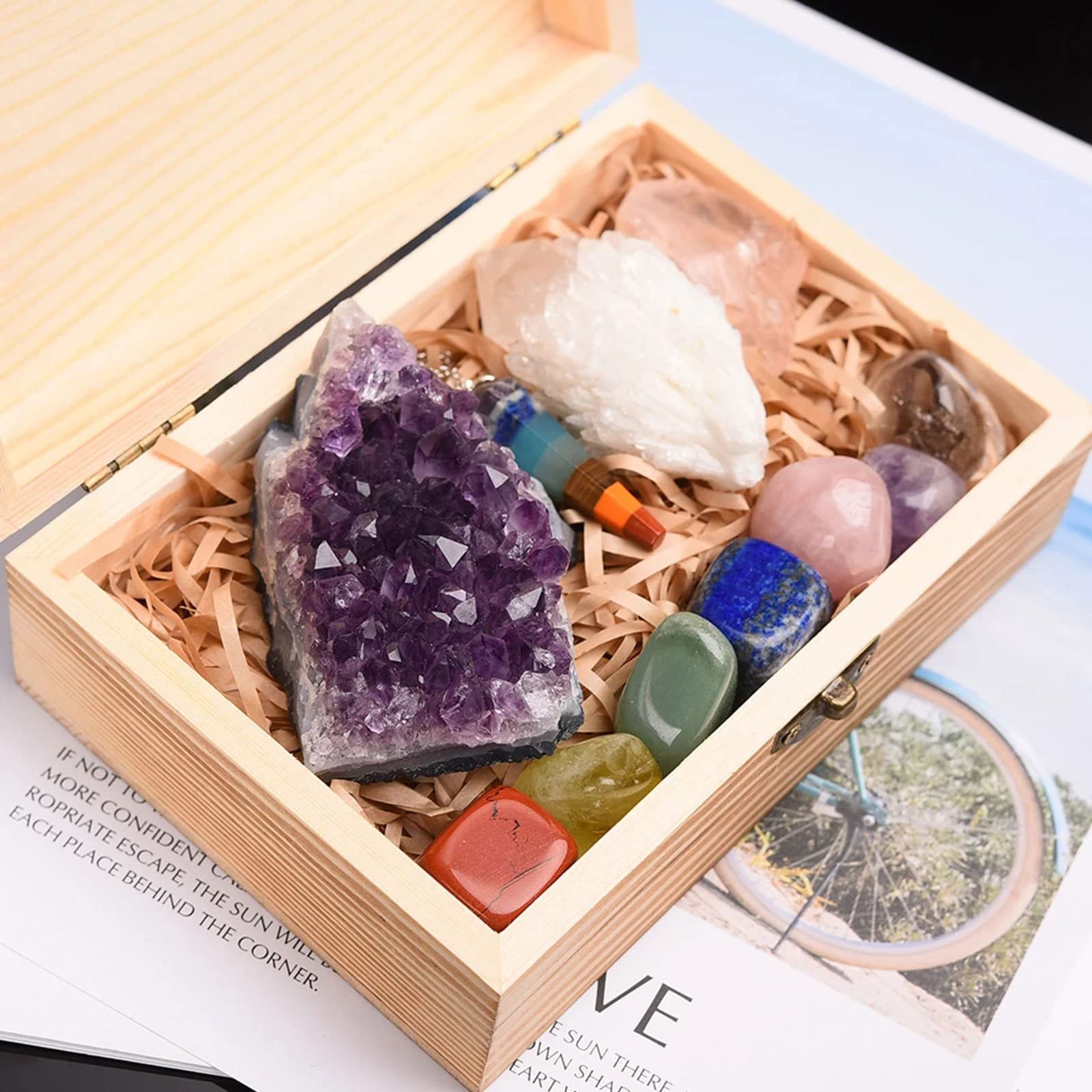 11-teiliges Heilkristall-Set, Chakra-Kristalle-Set, Amethyst-Cluster/Chakra-Pendel/Klarer Quarz-Cluster/Rosenquarz/Chakren-Trommelsteine ​​in Geschenkbox aus Holz, Heilung und Meditation