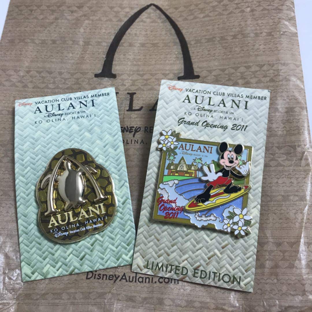 Amazon.co.jp: アウラニ グランドオープニング ピンバッジ セット 限定 