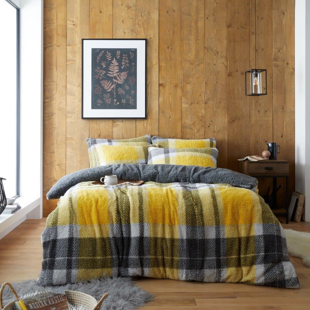 LIZZIE JACOBS Windsor Check Pattern Teddy Sherpa Fleece Duvet Cover Sets Super Soft Warm Cosy Thermal Quilt Covers Bedding Sets With Pillowcases (Ochre, Double)