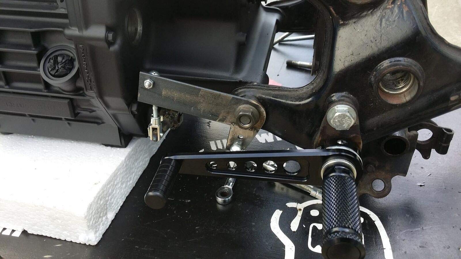 POGGIAPIEDI PER HONDA CB600 Hornet Di 98 Per 2006 Nuovo EUR 42,58 - IT