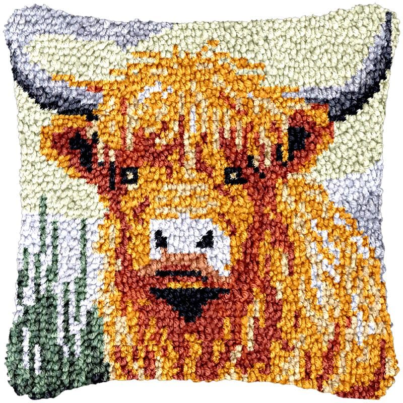 Highland Cow Latch Hook Kits Pillow DIY Rug Crochet Hook Cushion Making Kits with Preprinted Pattern Canvas DIY Handmade Home Sofa Christmas Cushion Kits Decor 43x43cm(ha)