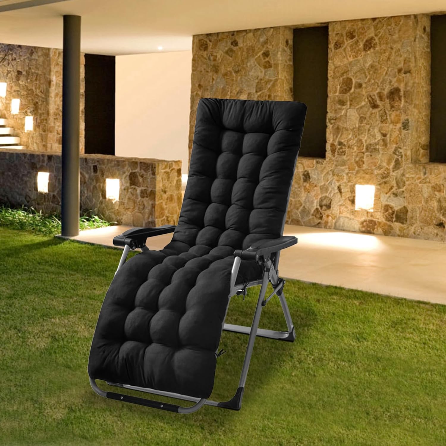 Black Polyester Chaise Lounger Cushion for Outdoor Recliners