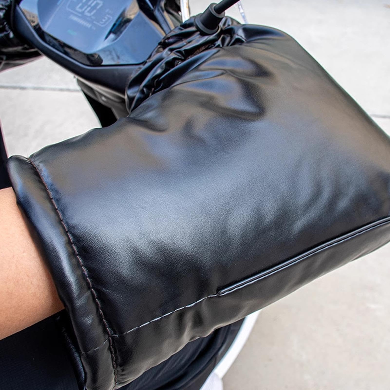 Generico Paragolpes de invierno para manillar de motocicleta – Cubierta cortavientos 12 V, guantes impermeables para manillar de motocicleta – Para invierno, scooter, ciclismo, ATV, bicicleta y para