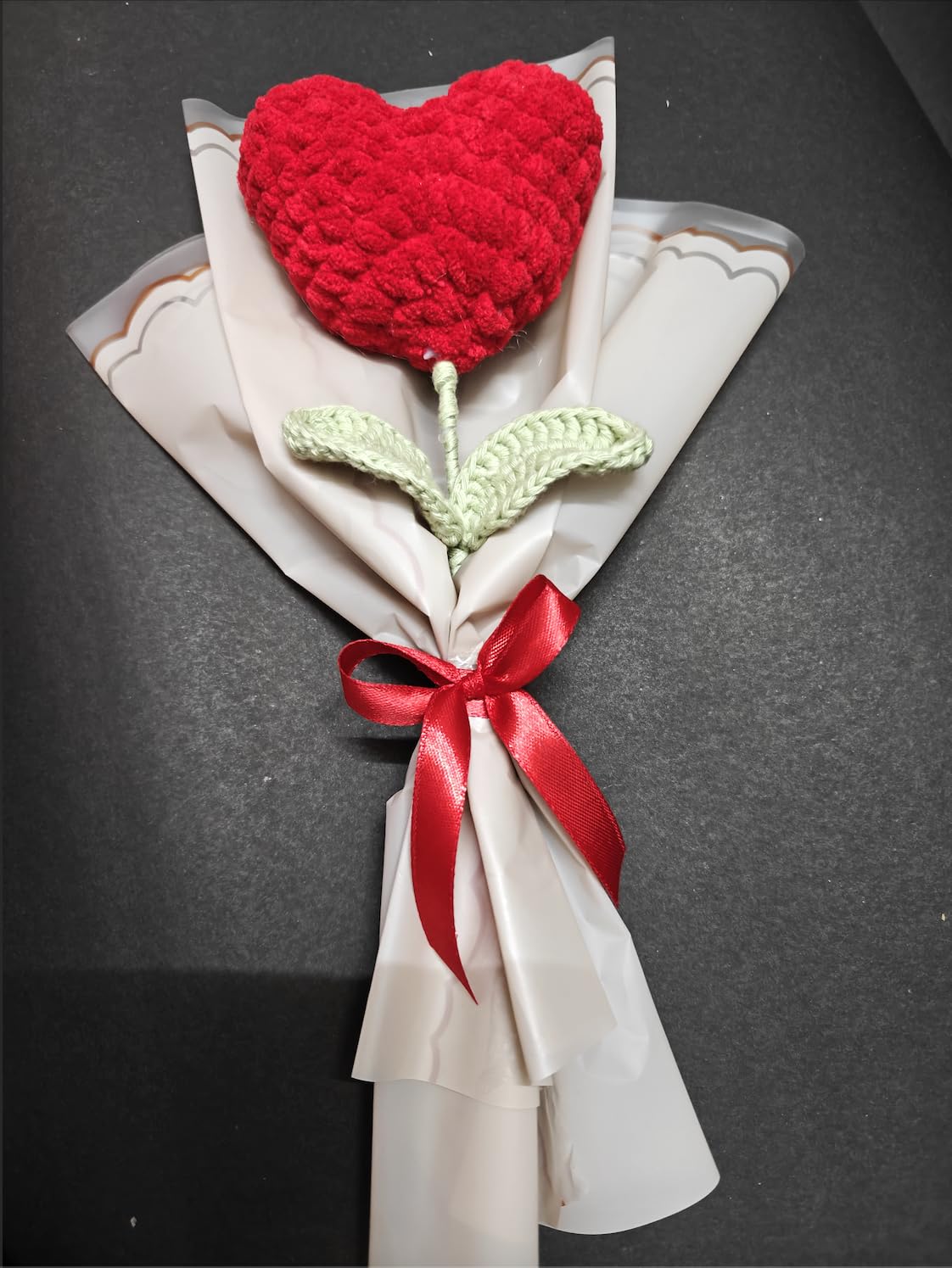 Knotsngifts Crochet Heart Plushie Bouquet (B0D8ZXYBFX) Amazon Price History, Amazon Price Tracker