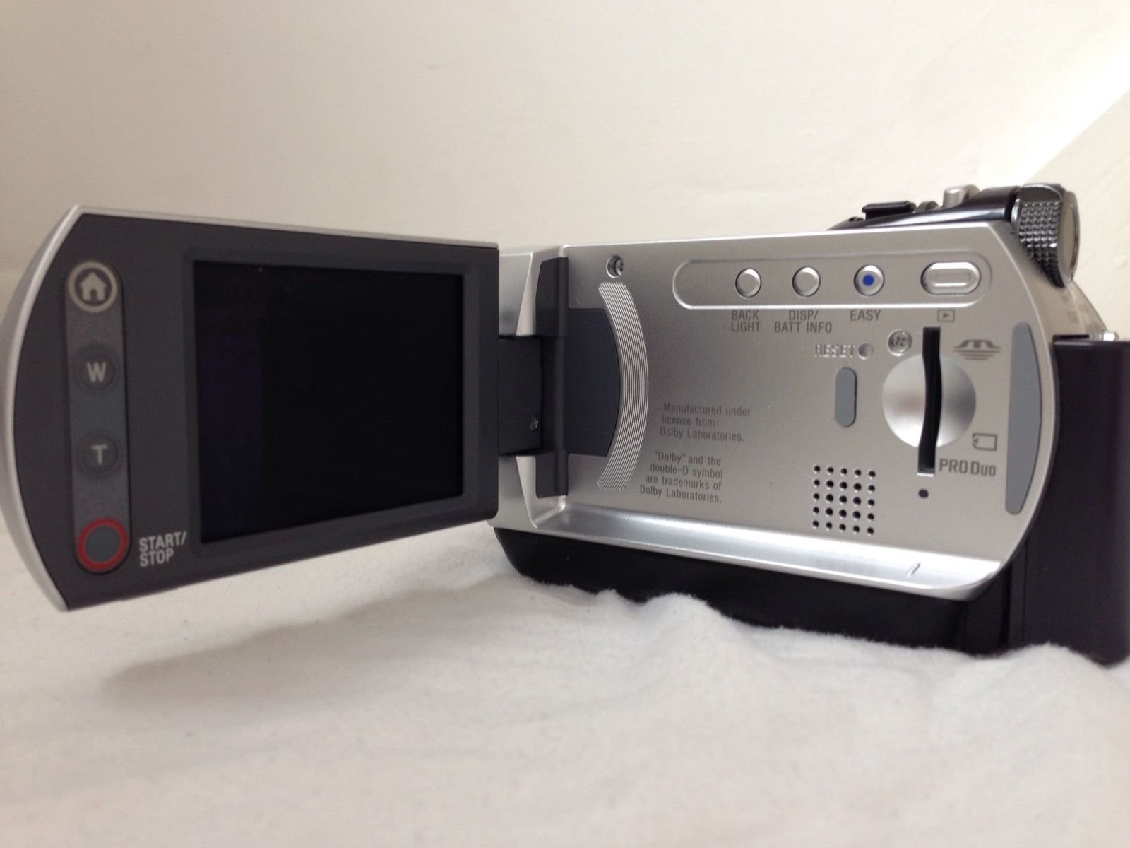 Sony DCR-SR32 Hard Disc Drive Camcorder With 2.5'' LCD Screen