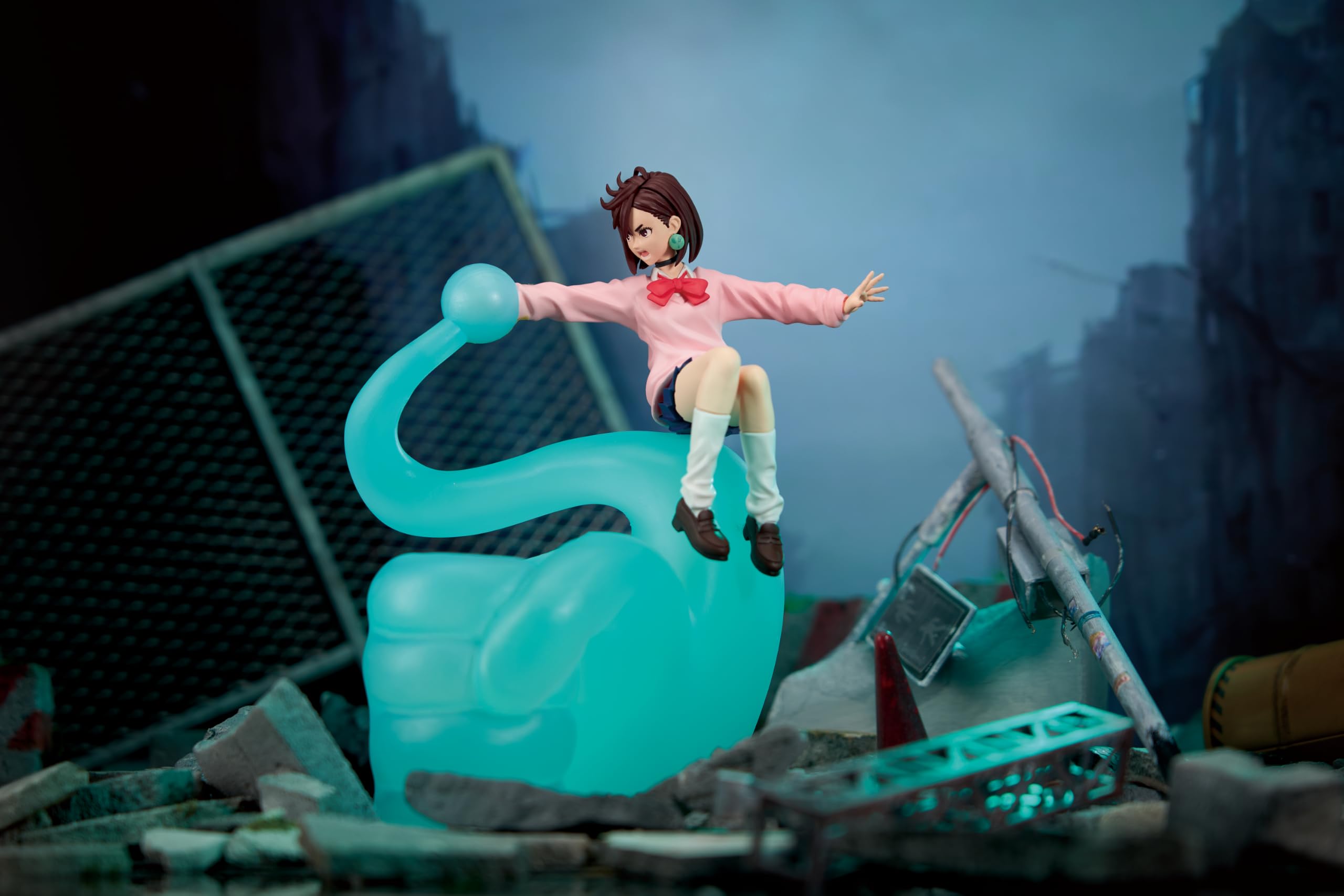 Amazon.co.jp: Banpresto - ダンダダン - モモ フィグライフ