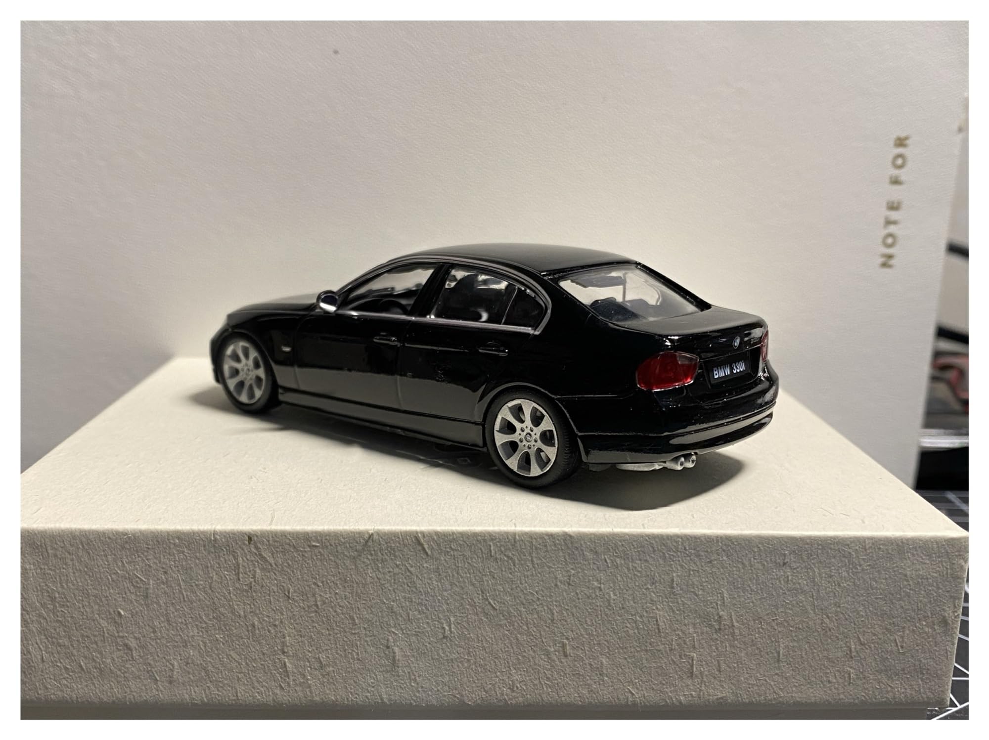 Auto In Miniatura 1 43 Per BMW Serie 3 E90 330 Simulation Edition Mini Modello Auto In Lega Giocattolo Pressofusa In Metallo