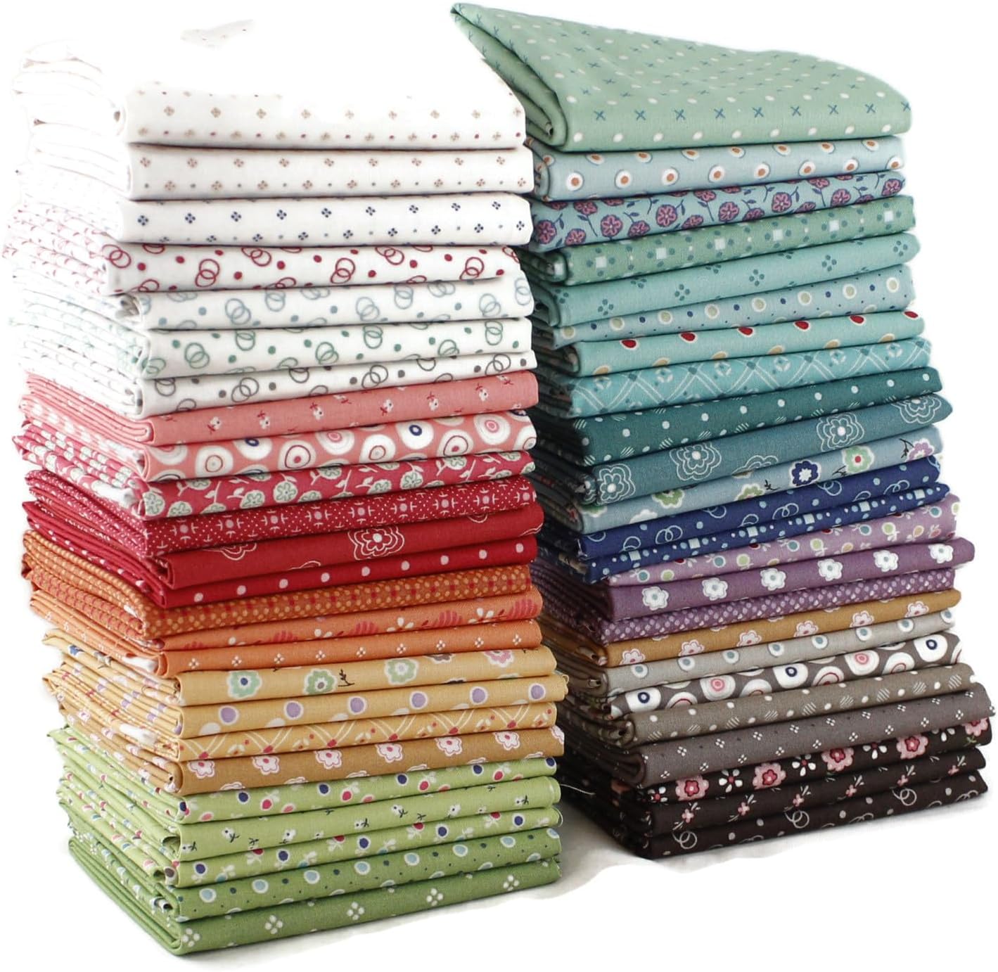 Bee Dots Fat Quarter Bundle (49 Pieces) by Lori Holt for Riley Blake 18 x 21 inches (45.72 cm x 53.34 cm) Fabric cuts DIY Quilt Fabric