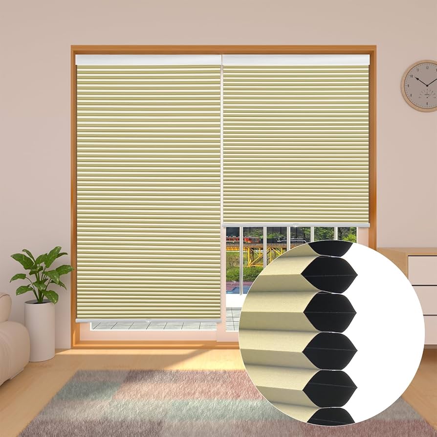 ハニカムシェード 突張り 採光 コードレス　白　幅1.2m X縦2.4m ハニカムシェード 突張り 採光 コードレス 白 幅1.2m X縦2.4m