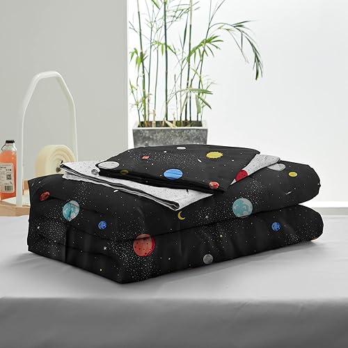 Miniatura 6 de UOZZI BEDDING Juego de ropa de cama de 4 piezas para niños pequeños, estilo espacial negro con estrellas y planetas, color negro, lindo incluye