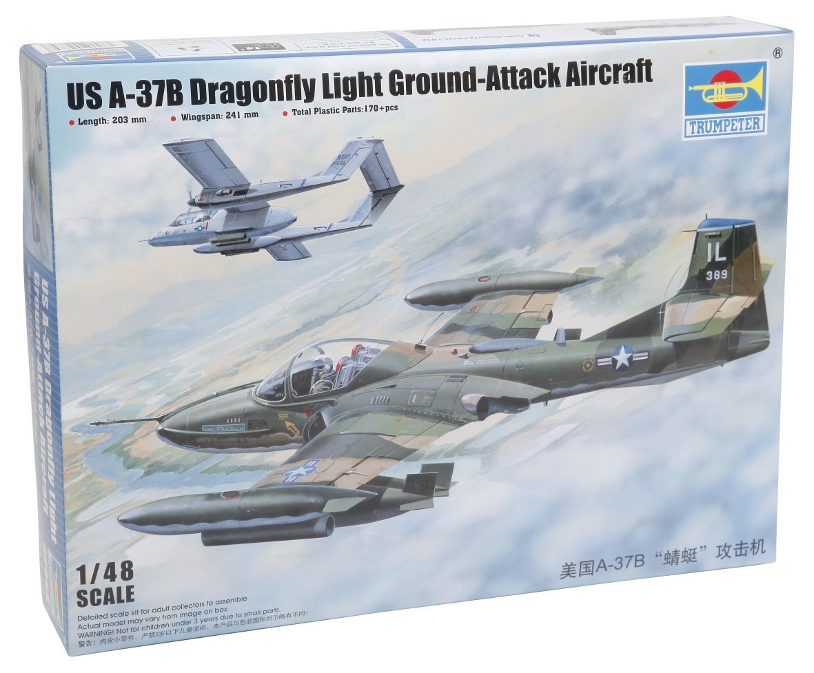 Trumpeter 1:48 Cessna A-37B Libellule maquette d'avion militaire à assembler