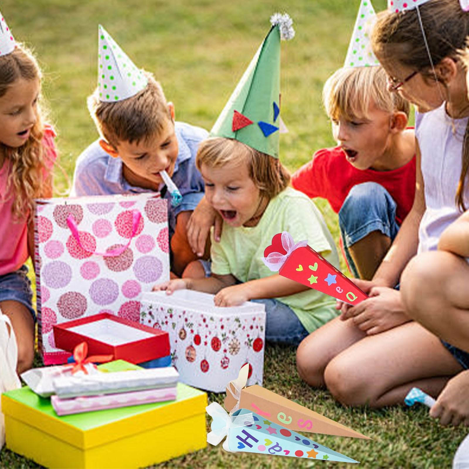 Pack de 32 Petits cônes d'école, Sacs Cadeaux décoratifs, Cornets de Sucre pour travaux manuels
