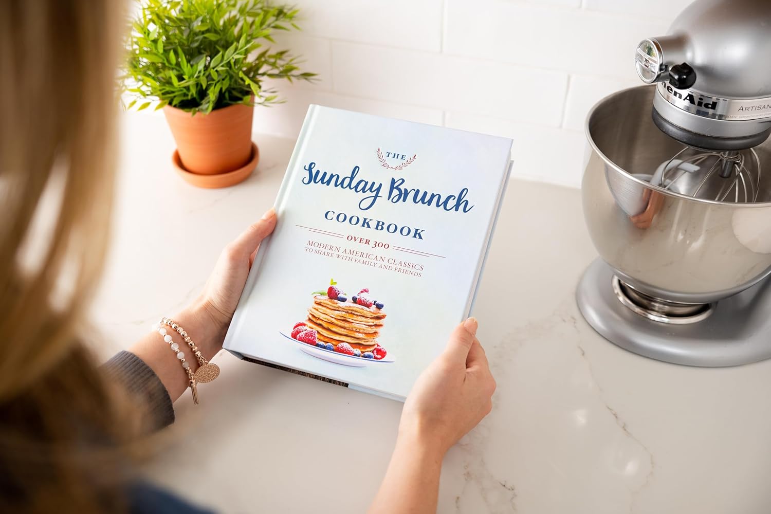 The Sunday Brunch Cookbook: Over 250 Modern American Classics to Share with Family and Friends - Image 4