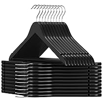 SONGMICS Grucce Legno, 20 Pezzi, Appendiabiti con Scanalature su Spalle, Barra Portapantaloni Antiscivolo e Gancio Girevole a 360°, per Completi Camicie Cappotti, Nero e Argento CRW02B-20