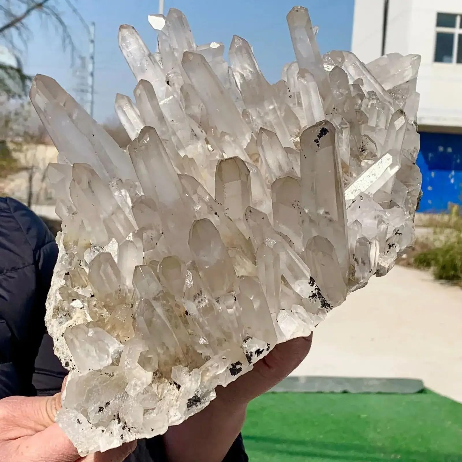 KJEBVHIRS Stone White Quartz Crystal Cluster Stone Home Office Desktop Decoration(Size:800-900g)