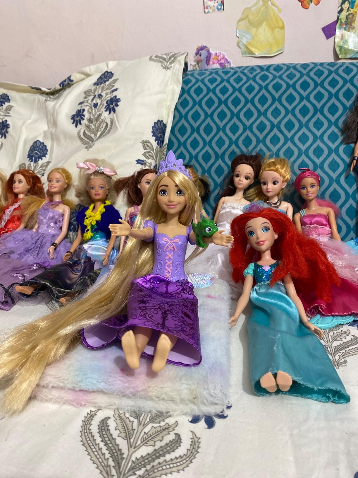 Disney Mattel Princess Toys, Rapunzel Doll with Color-Change Hair ...