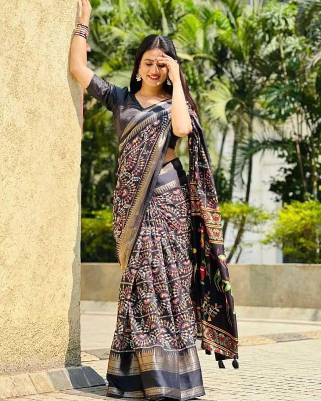 vragi Women Elegant Multicolor Saree(TEMPLEBORDER BLACK_001)-picture-52