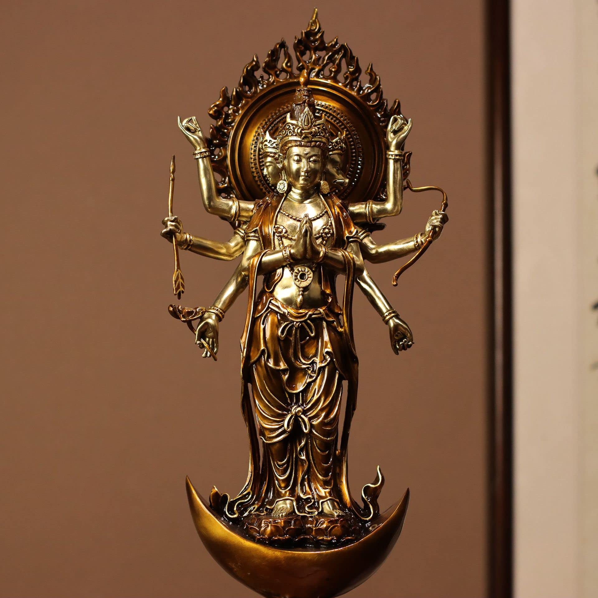 掛け物の仏像，真鍮製，重約3500克 掛け物の仏像，真鍮製，重約3500克 掛け物の仏像，真鍮製，重約