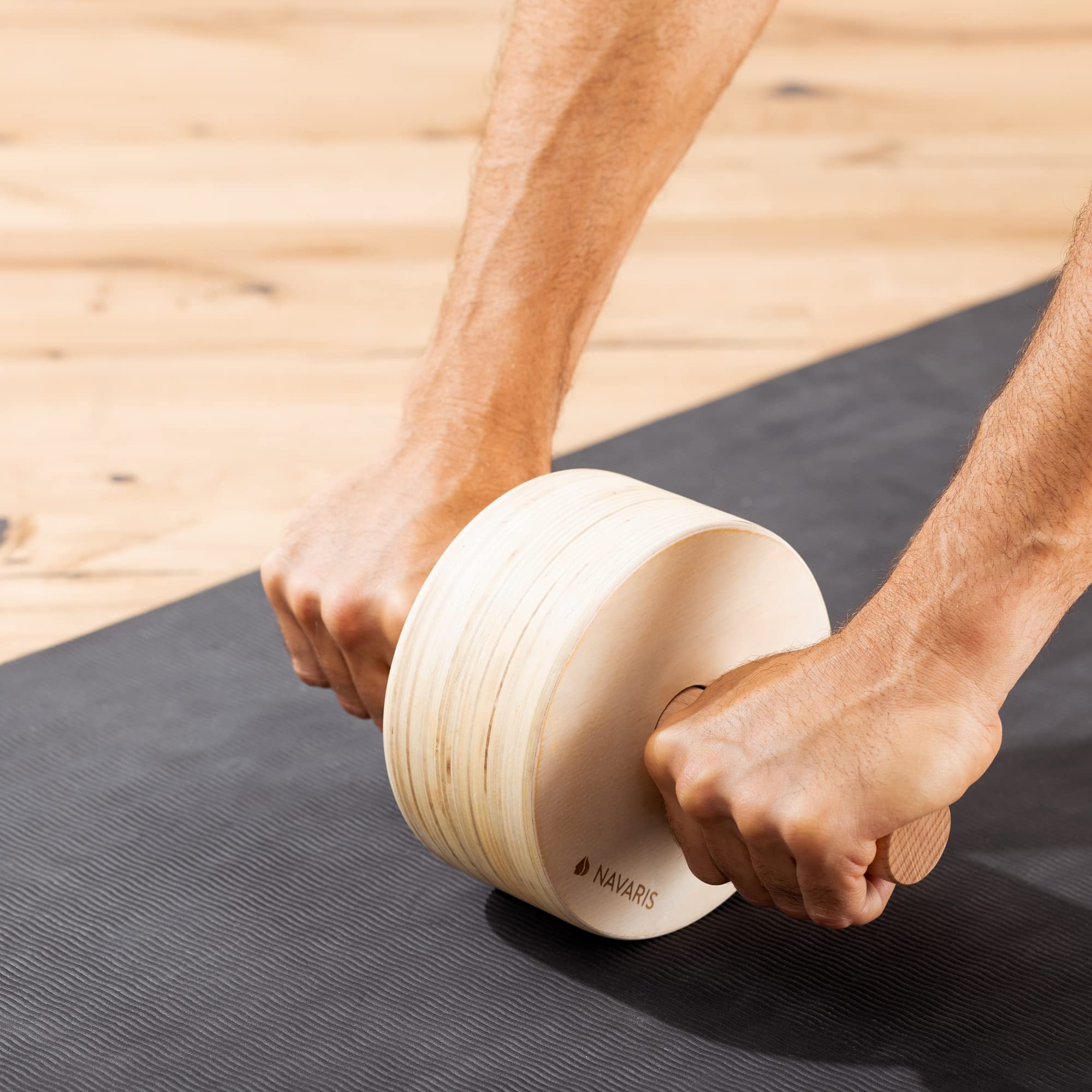 Navaris Trenażer mięśni brzucha ze 100% drewna – AB Roller AB Wheel do wzmocnienia mięśni brzucha – trener brzucha do treningu górnej części ciała