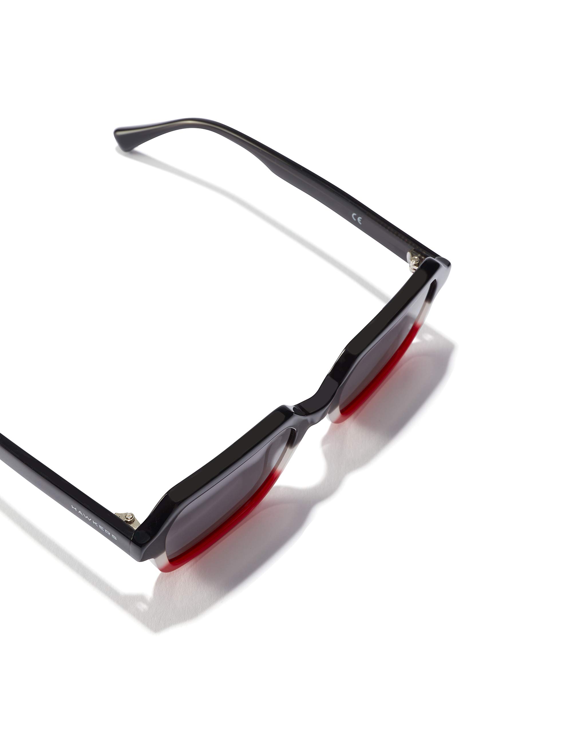 HAWKERS · Gafas de sol MINIMAL para hombre y mujer.