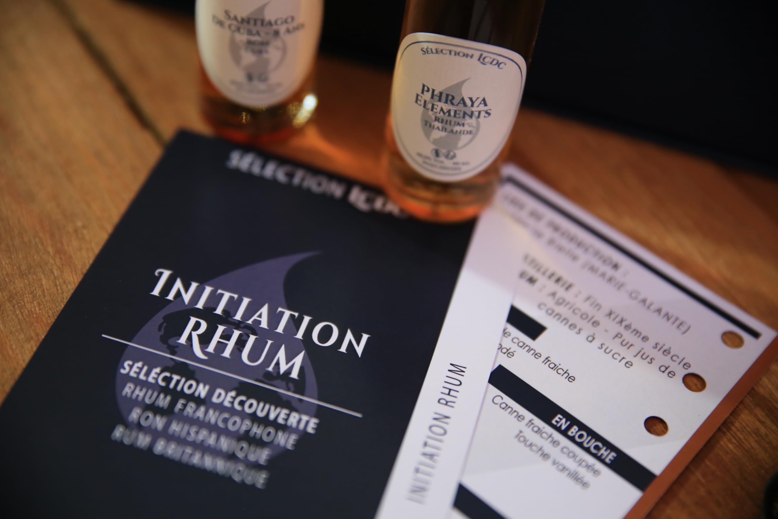 Coffret Dgustation Initiation Rhum 6 x 40ml - En Solo Ou En Duo - Coffret  Cadeau Homme : Amazon.fr: Epicerie