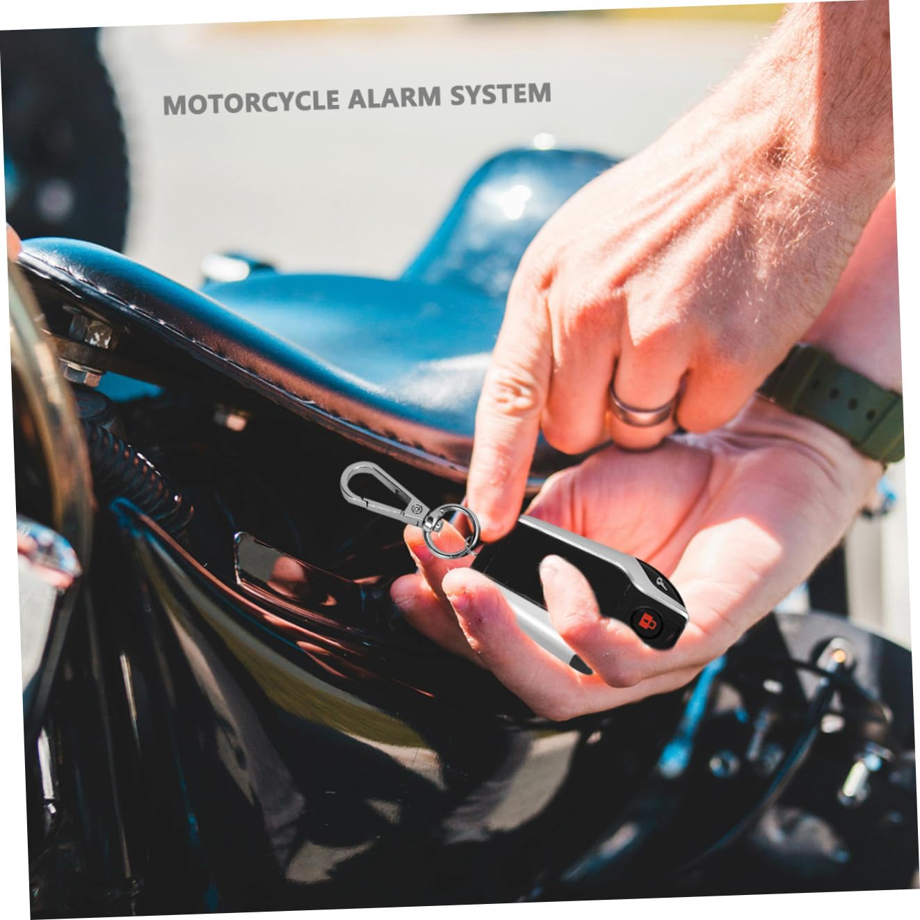 ERINGOGO Sistema di Allarme Antifurto per Moto Funzione Avvio Remoto, Blocco Automatico, Resistente alle Intemperie e Telecomando in Plastica per Sicurezza Potenziata