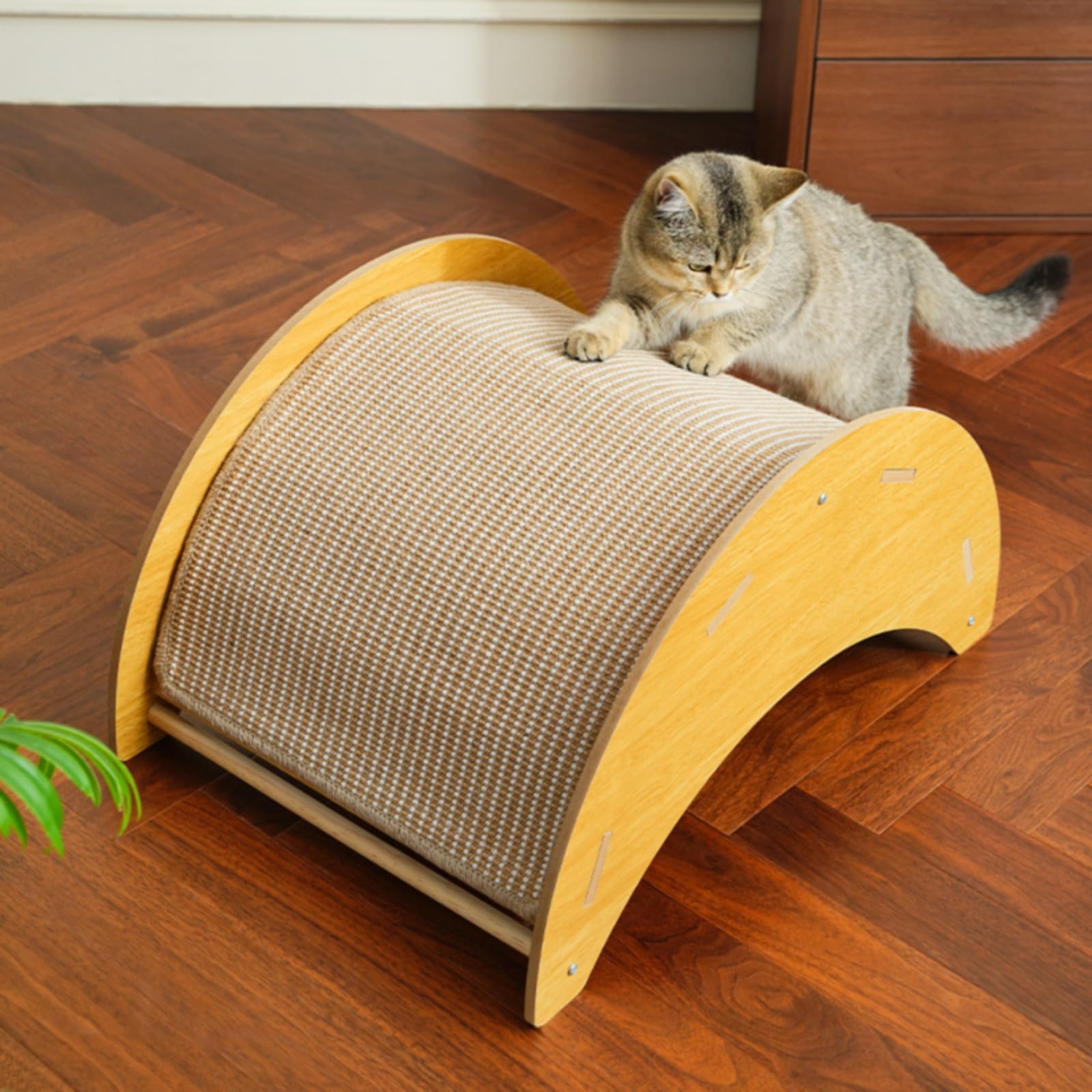 Griffoir Lit Berceau Courbé Grattoir Corrugué Lit Bercelant Conception Pratique Tapis de Rechange Aspect Bois Clair Adapté aux Chats d'Intérieur Détente Jeu Créatif