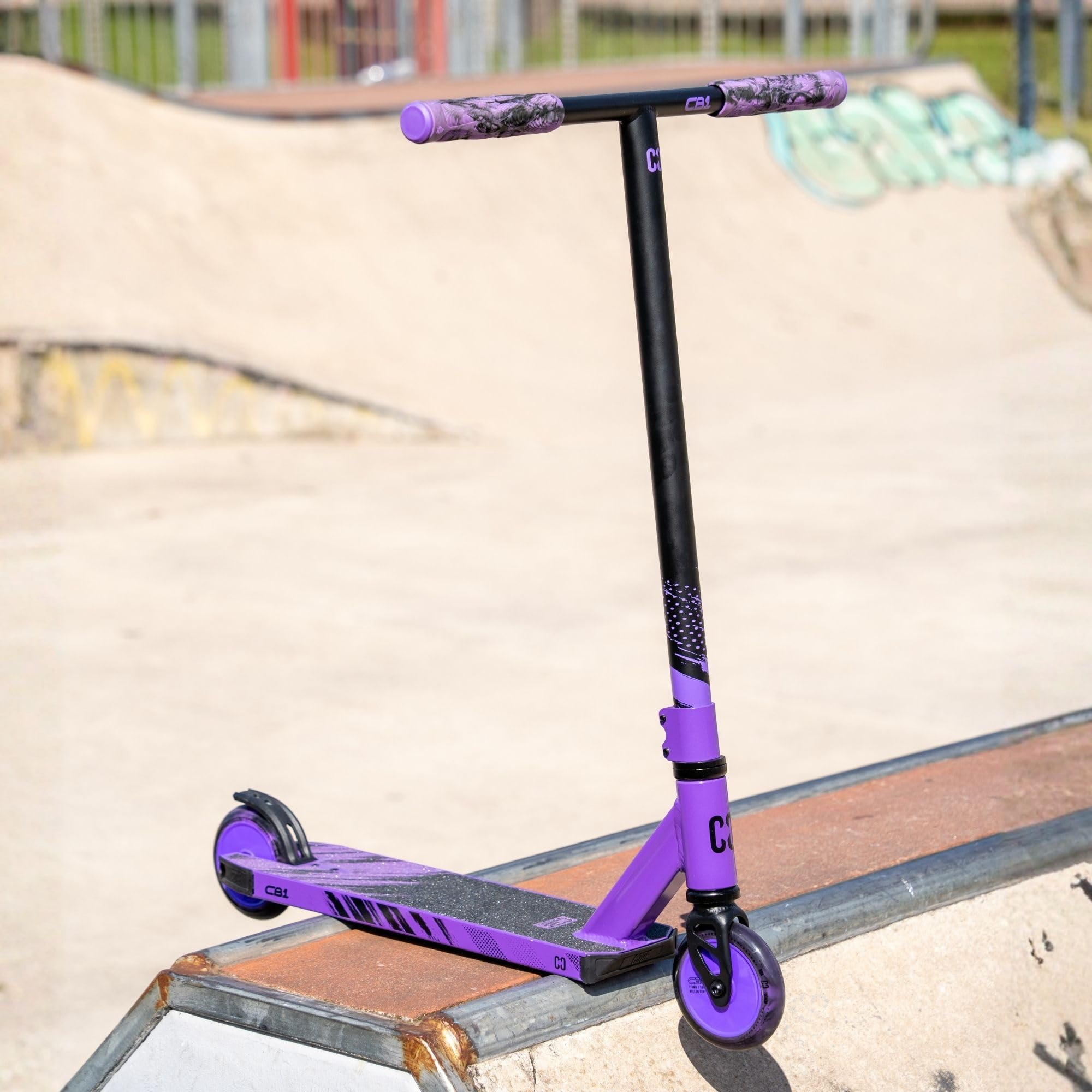 CORE CB1 Trottinette de cascades pour débutants à partir de 6 ans - Trottinette pour tricks freestyle avec roues de 110 mm - Trottinette professionnelle pour adolescents et enfants - Violet/noir