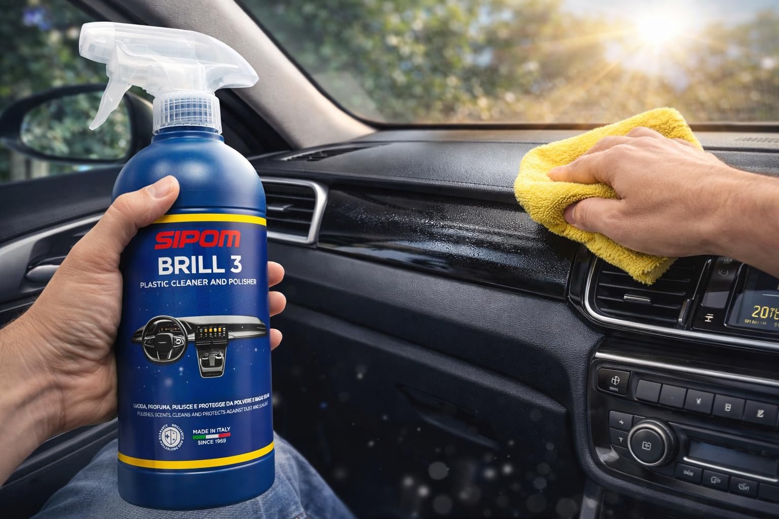 SIPOM BRILL 3 Lucida Cruscotto Auto 500 ml, Rinnova Plastiche Interne e Pannelli Porta, Detergente Interni Auto Antistatico, Protezione Anti UV, Made in Italy
