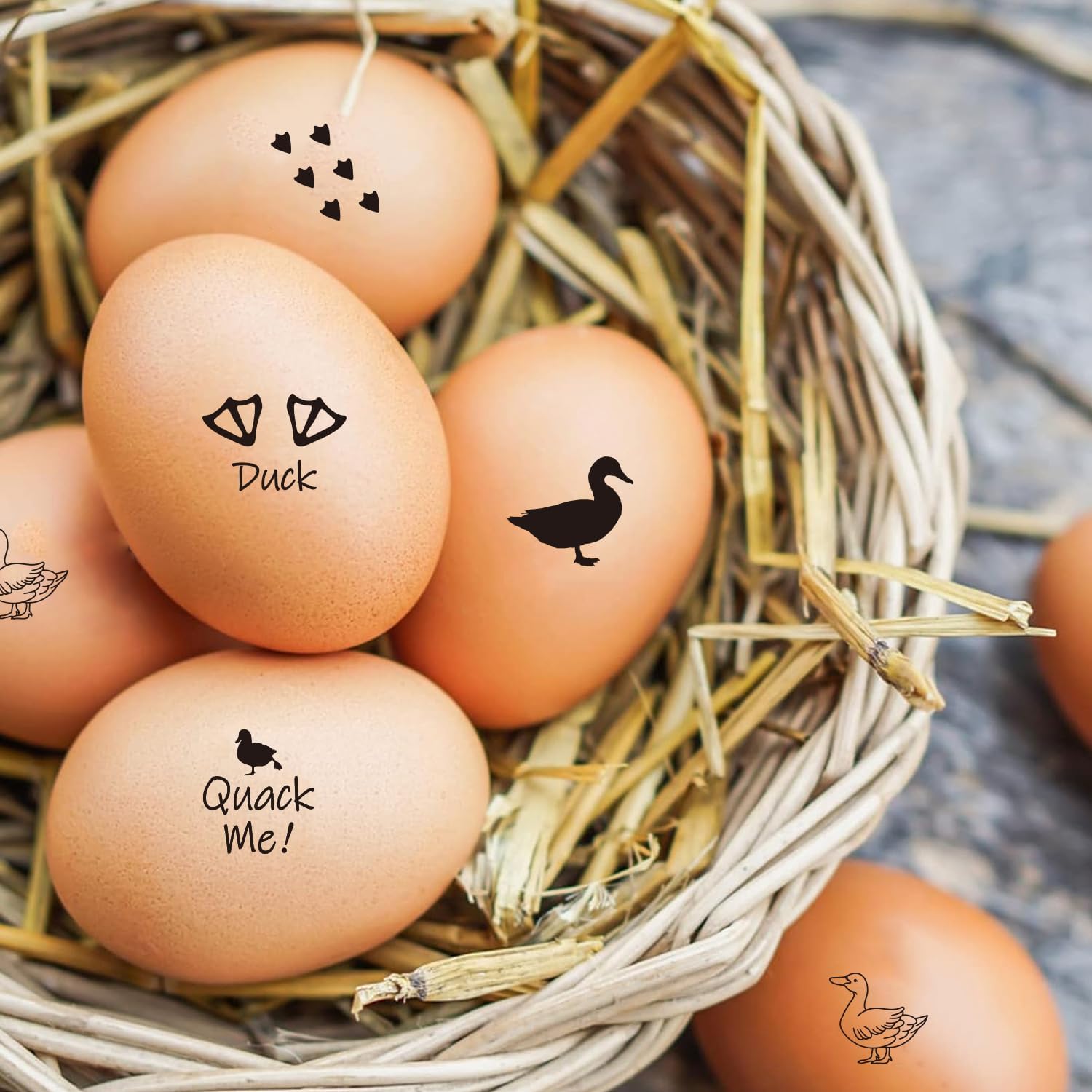 AHANDMAKER 5 Styles Duck Egg Stamp Paw Prints, Duck Pattern Wooden Egg Stamps Decorative Farm Label Stamps for Rustic DIY Crafts Card Making Planner Decal Gift Egg Famers and Owners(No Ink Include)
