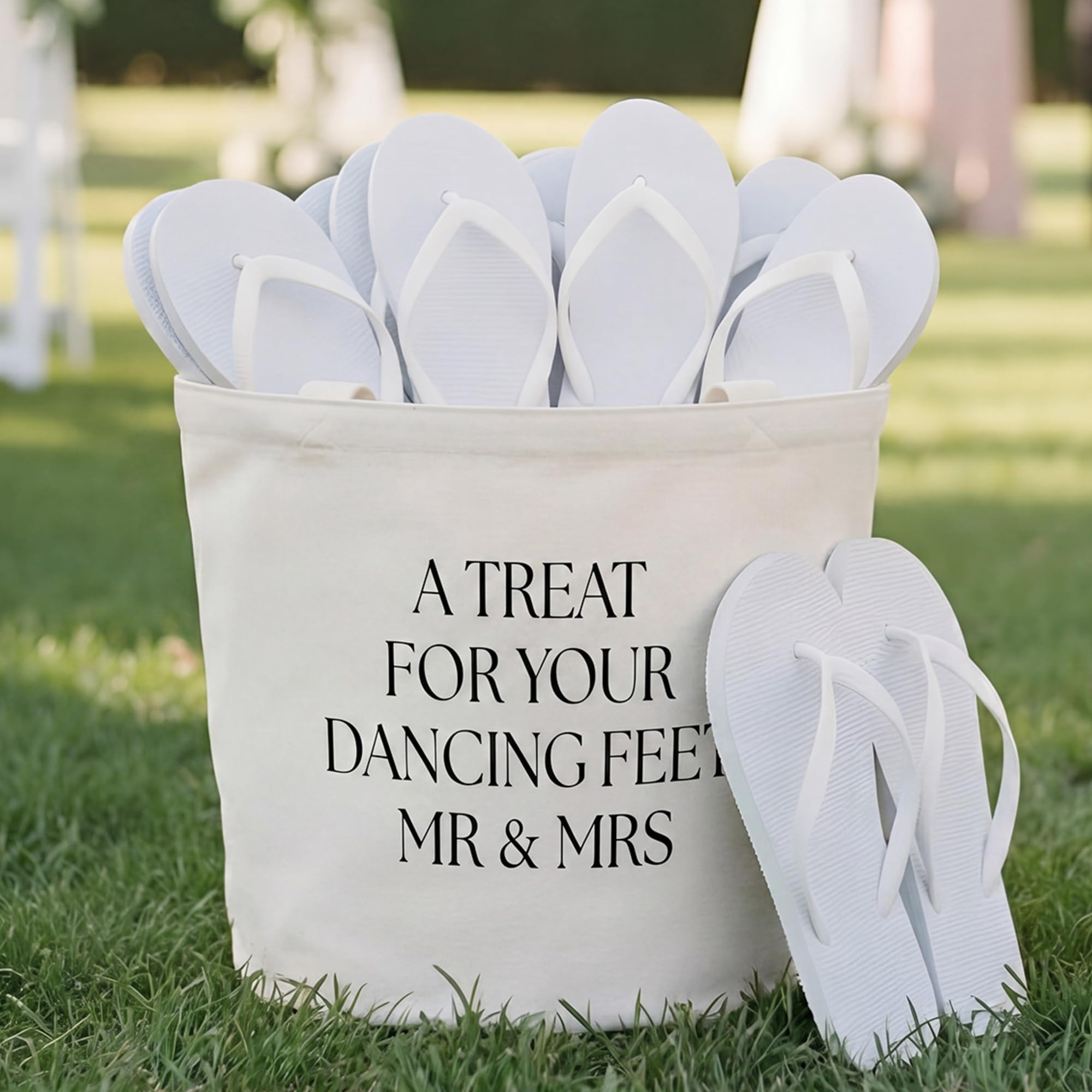 Yungyan 16 Inch Wedding Basket with Handles Canvas Storage,Treat for Feet — image 1