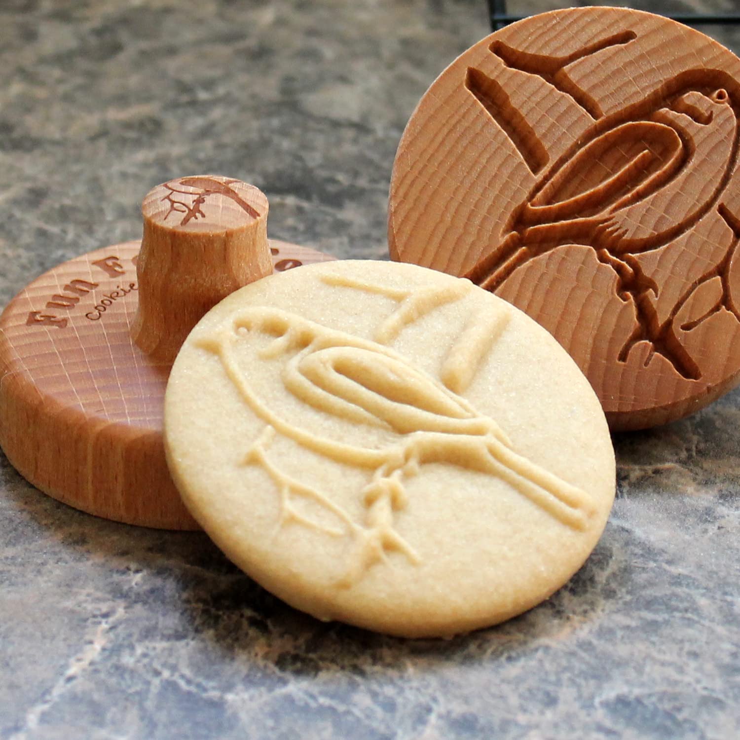 Sello de madera de la galleta, 2.5 pulgadas (pájaro en la rama CS-008)