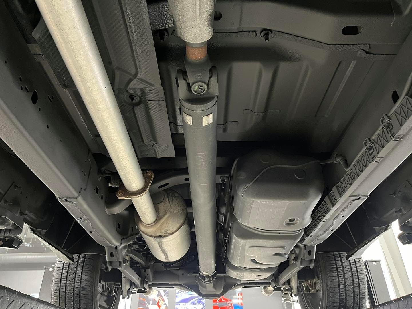 woolwax Hard-On Permanent Corrosion Protection 1 Quart Bottle