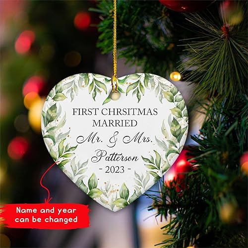 Miniatura 4 de Adorno de primera Navidad casado, adorno personalizado para la primera Navidad como el señor y la señora 2023, adorno de cerámica casado de primera