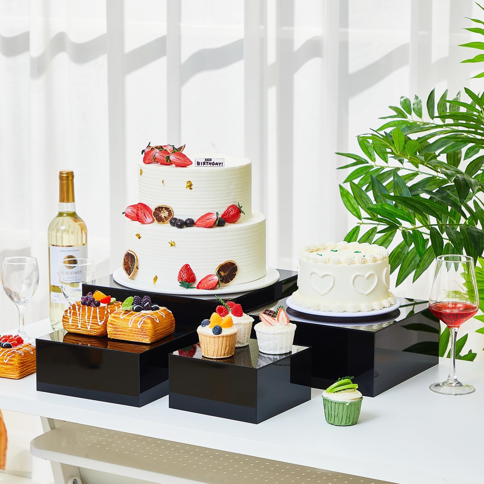 Rehausseurs de Buffet, 4pcs Élévateurs de Buffet en Acrylique, Présentoirs à Dessert Rehausseurs, Support Cubique pour Cupcakes, Bonbons, Brunch, Bjets Collection, Bijoux, Mariageset Fêtes