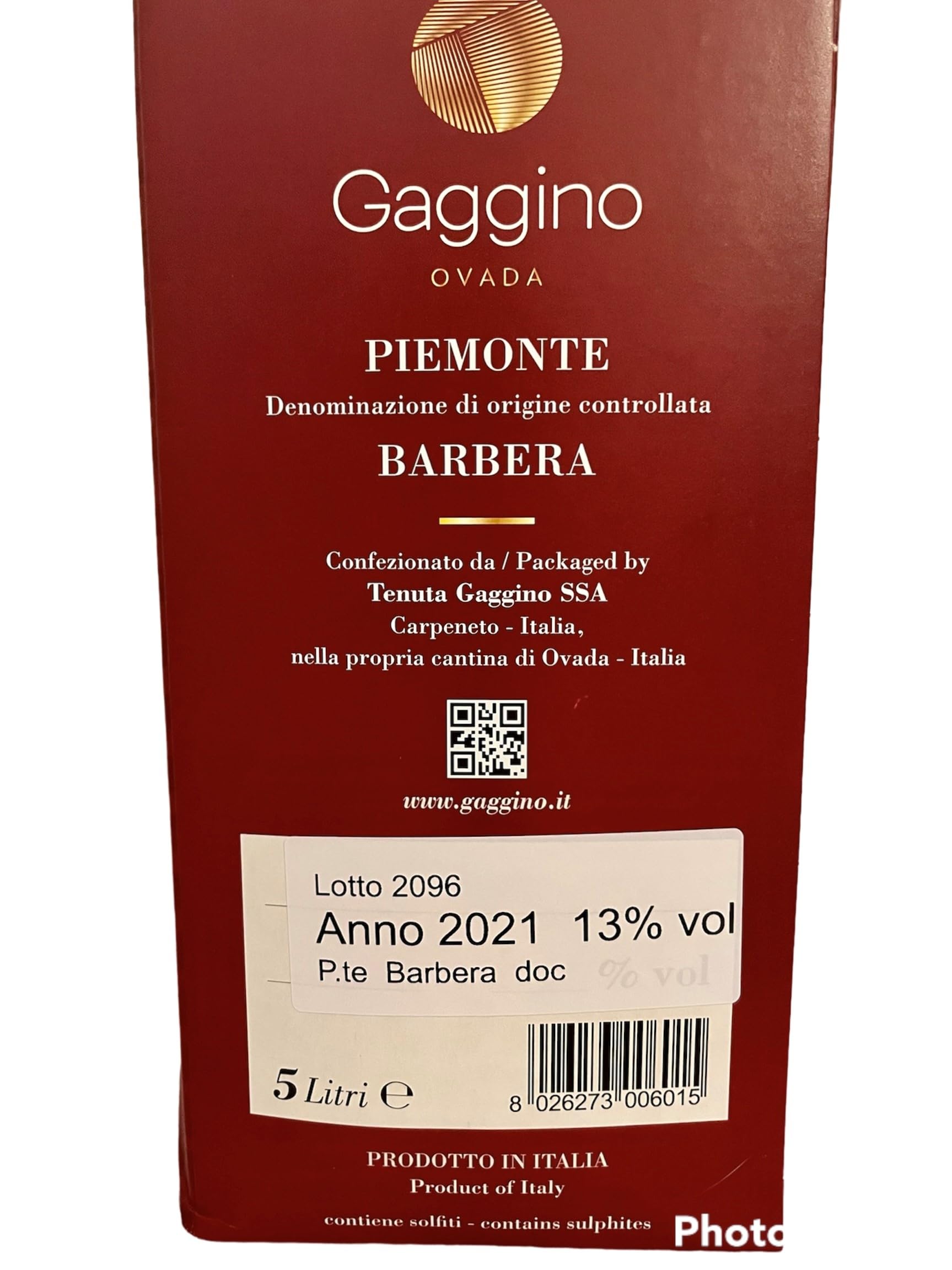 2 Bag In Box da 5 litri: 1 x Piemonte DOC Barbera e 1 x Piemonte Doc Chardonnay Gaggino, confezione conveniente e comoda (2 x 5 l)