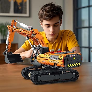 Reobrix Remote Control Excavator Mounting Set 22003, Compression Elements Application Crawler Excavator Engineering Tool Model for Teenagers and Adults From 14 Years Old (1106 Pieces)
